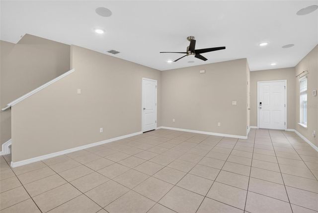 4718 SPATTER DOCK STREET, Tampa, FL 33610