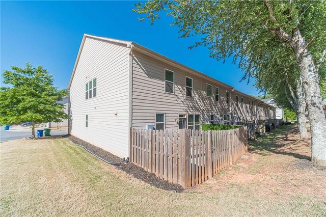 4086 Fireoak Drive, Decatur, GA 30032