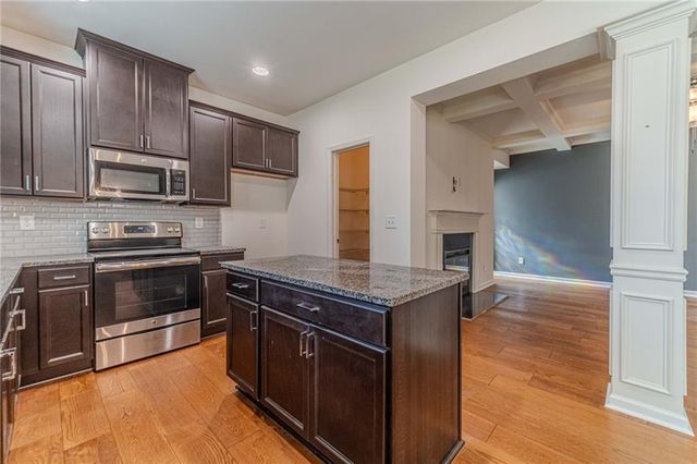 4086 Fireoak Drive, Decatur, GA 30032