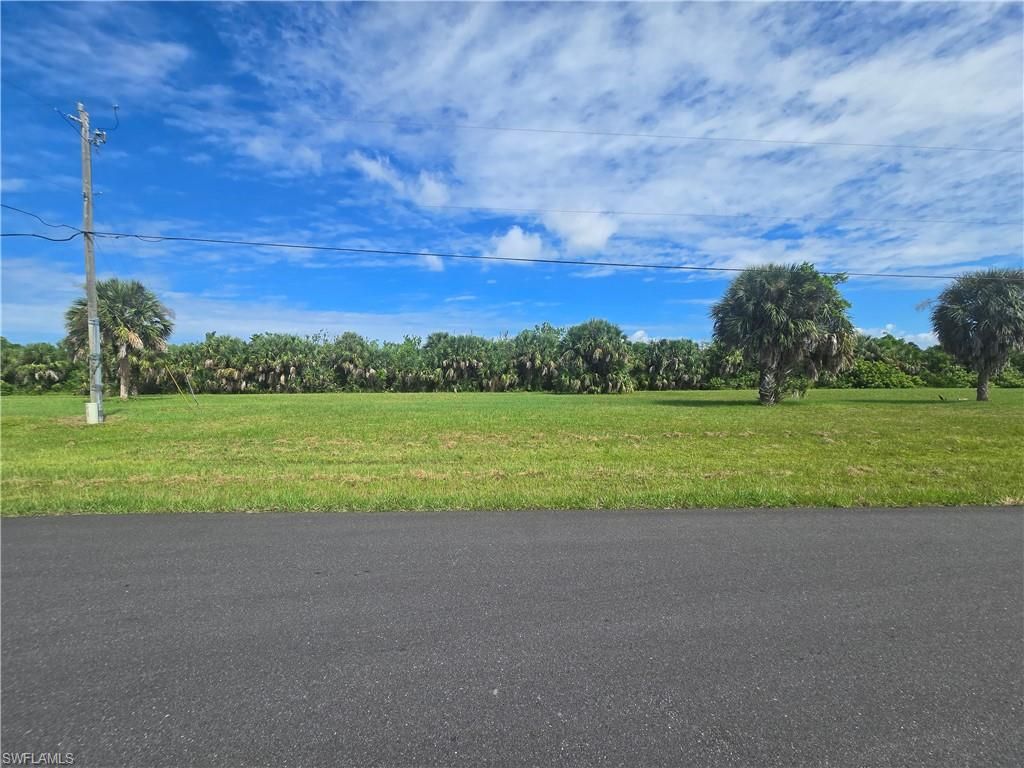 16947 ACAPULCO RD, PUNTA GORDA, FL 33955 — photo 4
