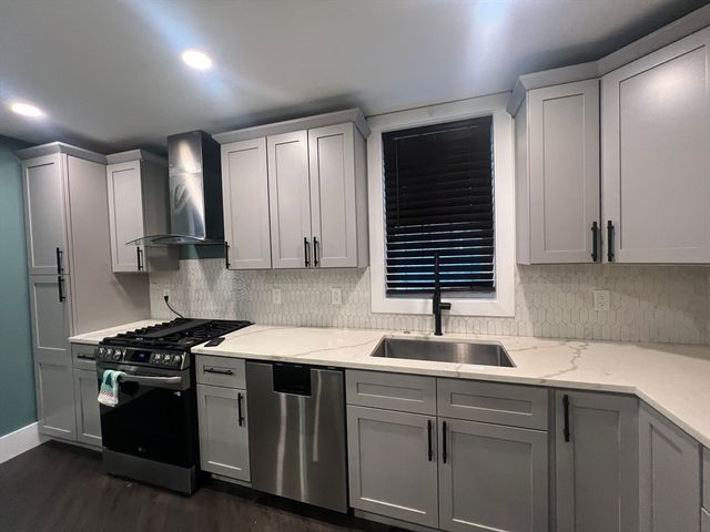 96 Washington St 1, Lynn, MA 01902