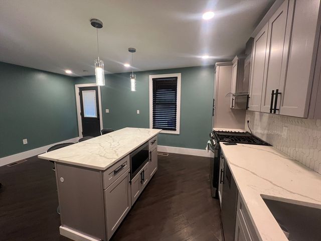 96 Washington St 1, Lynn, MA 01902