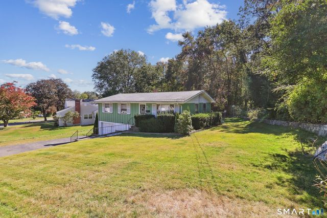 72 Hilltop Road, Naugatuck, CT 06770