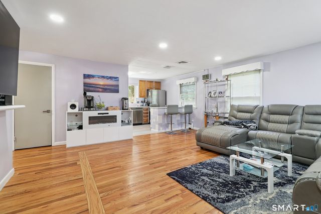 72 Hilltop Road, Naugatuck, CT 06770