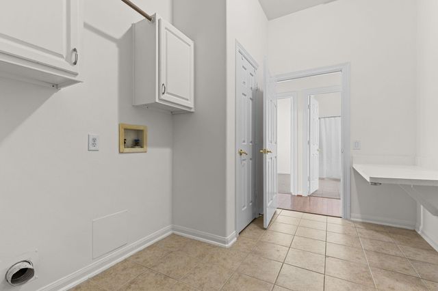 2404 S Venice Drive, Pearland, TX 77581