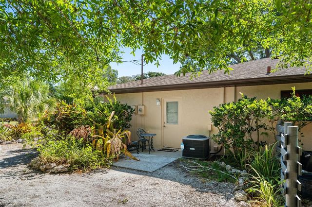 1201 6TH STREET W, Palmetto, FL 34221
