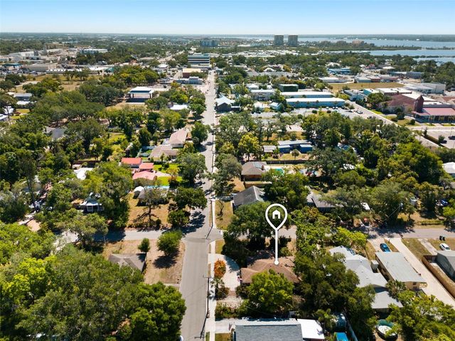 1201 6TH STREET W, Palmetto, FL 34221