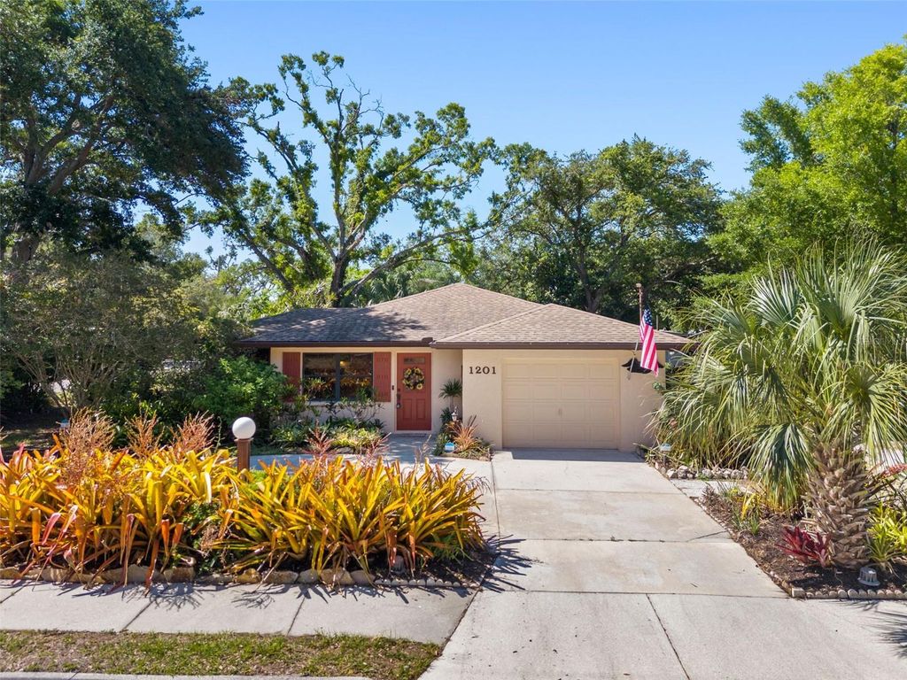 1201 6TH STREET W, Palmetto, FL 34221