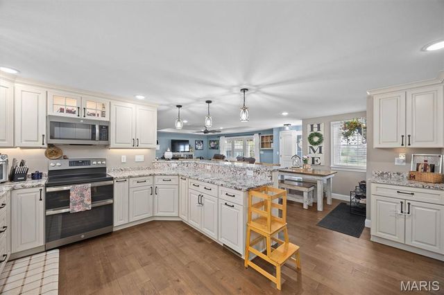 21510 Keyesport Road, Keyesport, IL 62253