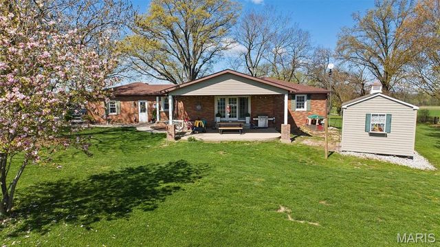 21510 Keyesport Road, Keyesport, IL 62253