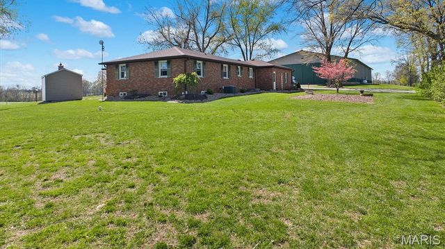 21510 Keyesport Road, Keyesport, IL 62253