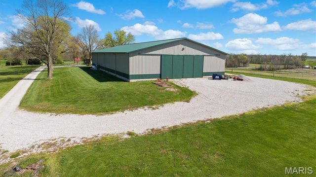 21510 Keyesport Road, Keyesport, IL 62253