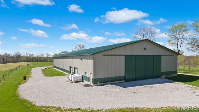 21510 Keyesport Road, Keyesport, IL 62253