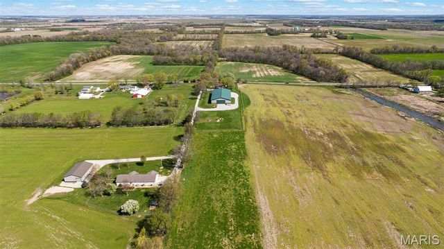 21510 Keyesport Road, Keyesport, IL 62253