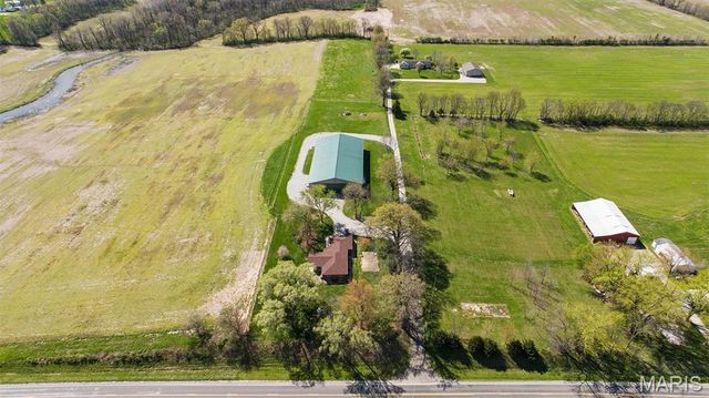 21510 Keyesport Road, Keyesport, IL 62253