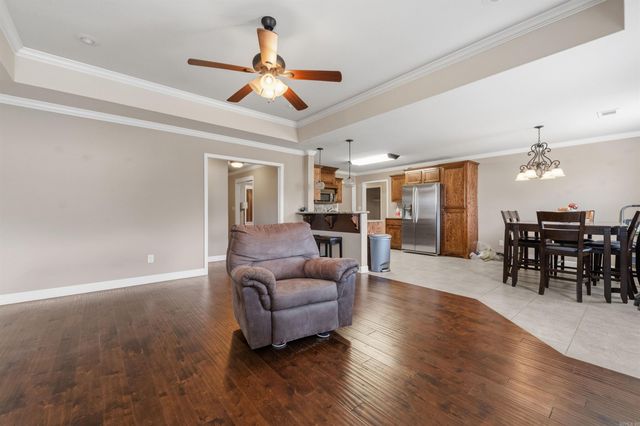 5502 Glenn Cove, Bryant, AR 72022