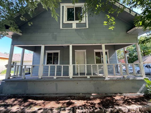 320 W 12th St N, Wichita, KS 67203