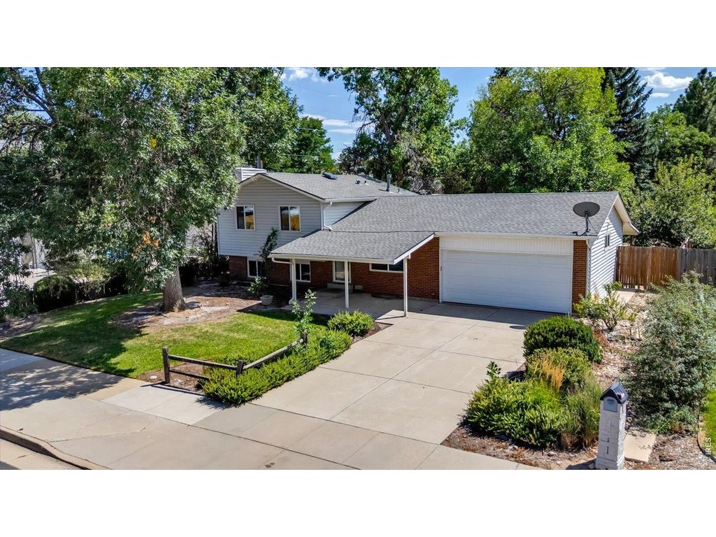 388 Lafayette St, Louisville, CO 80027