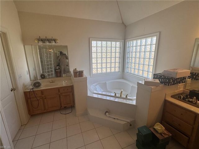 103 Greengable WAY, Chesapeake, VA 23322