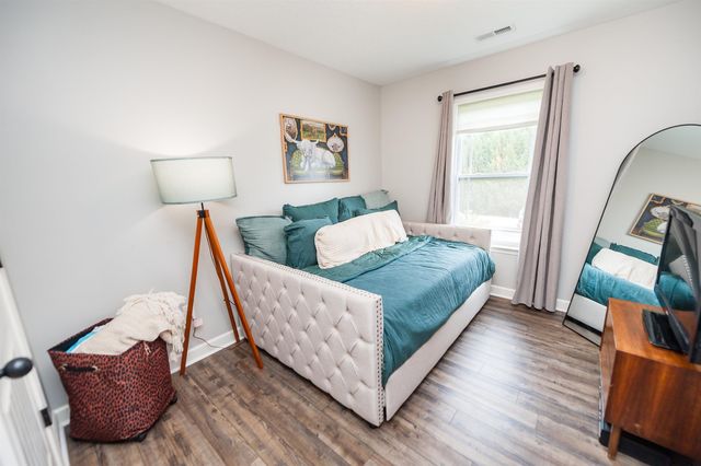 300 Brown Arrow Circle, Inman, SC 29349