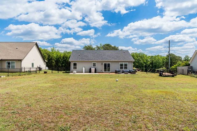300 Brown Arrow Circle, Inman, SC 29349