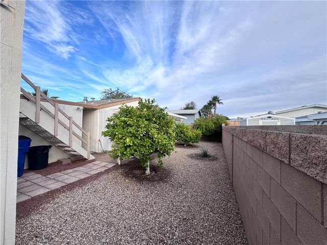 2532 E Morgan Road, Fort Mohave, AZ 86426