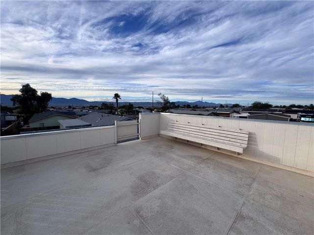 2532 E Morgan Road, Fort Mohave, AZ 86426