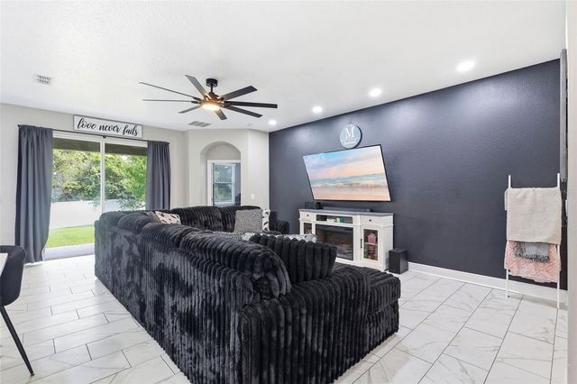 1346 LAKE BATON DRIVE, Deltona, FL 32725