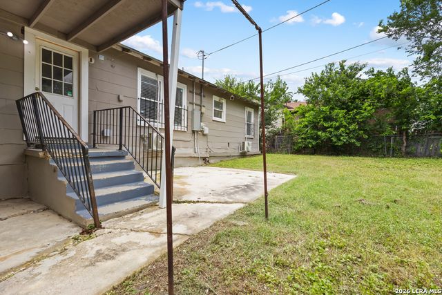 418 MCDOUGAL AVE, San Antonio, TX 78223