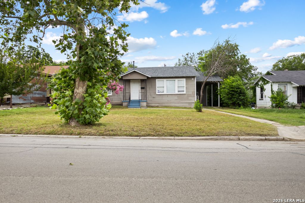 418 MCDOUGAL AVE, San Antonio, TX 78223