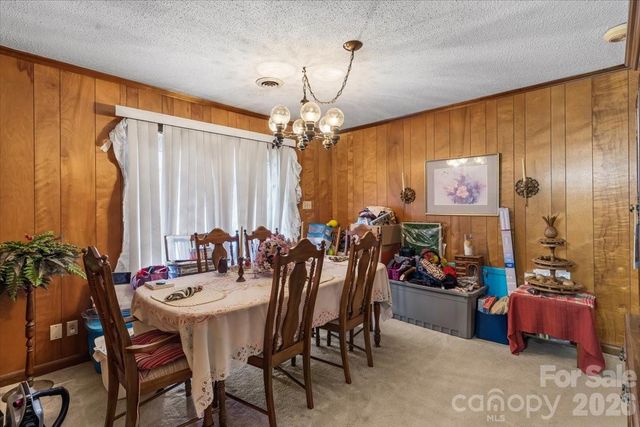 521 W Stokes Street, China Grove, NC 28023