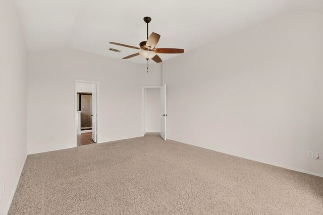 105 Canyon Court, Waxahachie, TX 75167