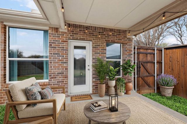 105 Canyon Court, Waxahachie, TX 75167