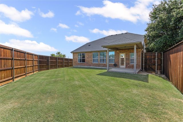 105 Canyon Court, Waxahachie, TX 75167