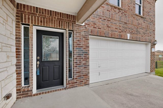 105 Canyon Court, Waxahachie, TX 75167