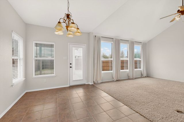 105 Canyon Court, Waxahachie, TX 75167