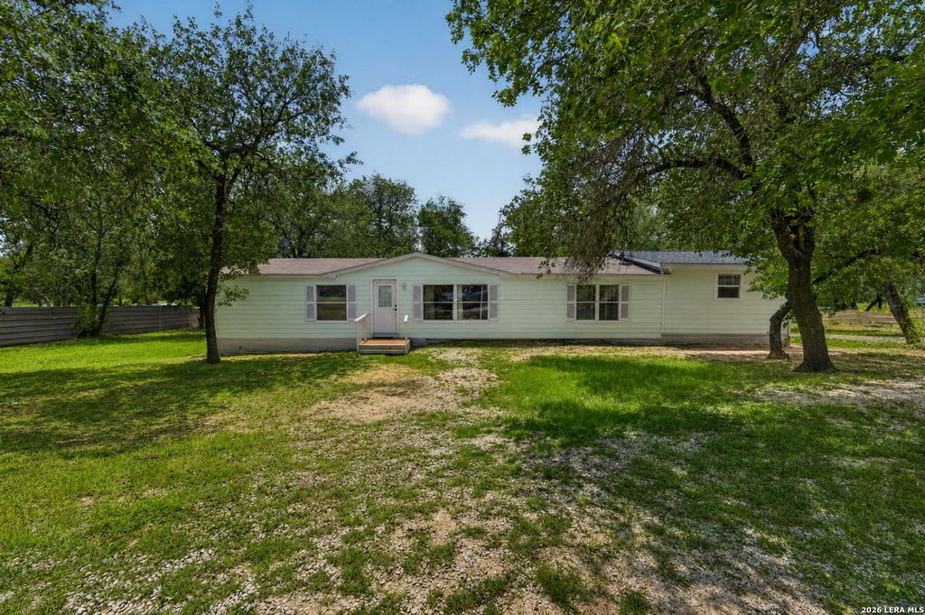 2311 hickory way, San Antonio, TX 78301