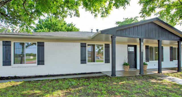 2910 W Crawford Street, Denison, TX 75020