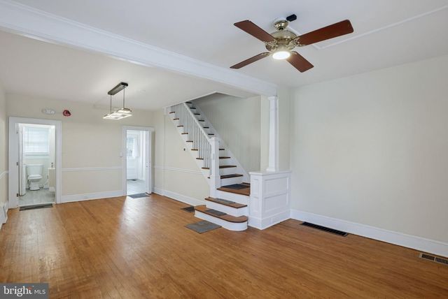 611 DEEMER PL, New Castle City, DE 19720