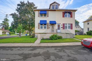 611 DEEMER PL, New Castle City, DE 19720