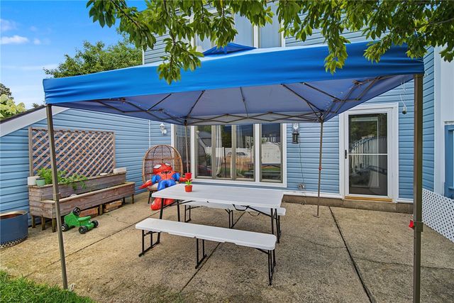 2605 Greenlawn Drive, Troy, OH 45373