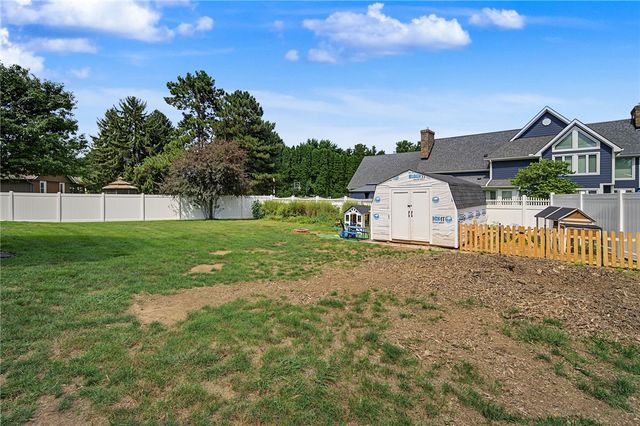 2605 Greenlawn Drive, Troy, OH 45373