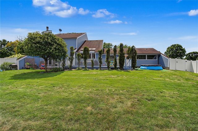 2605 Greenlawn Drive, Troy, OH 45373
