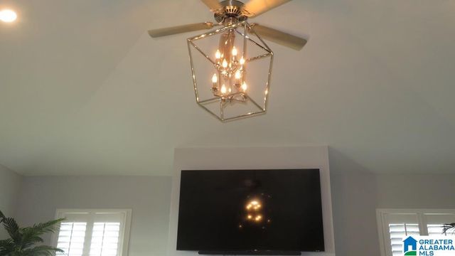 1077 EAGLE NEST CIRCLE, Birmingham, AL 35242