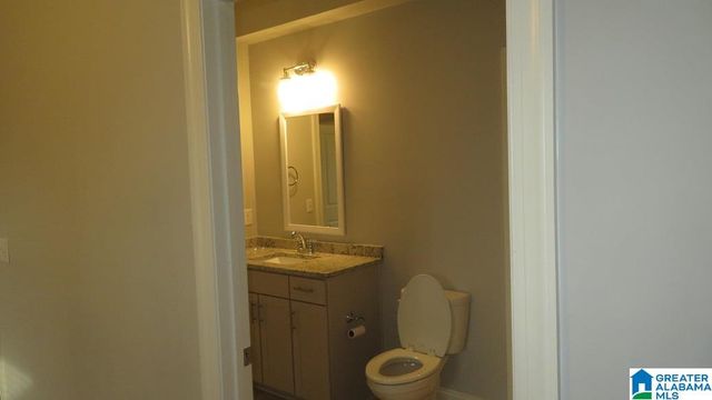 1077 EAGLE NEST CIRCLE, Birmingham, AL 35242