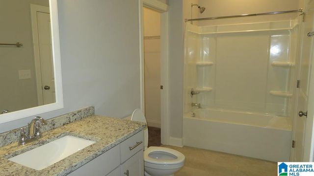 1077 EAGLE NEST CIRCLE, Birmingham, AL 35242