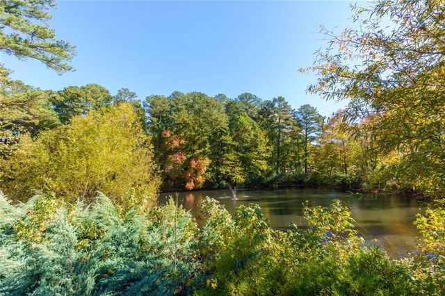 2009 Towneship Trail, Roswell, GA 30075