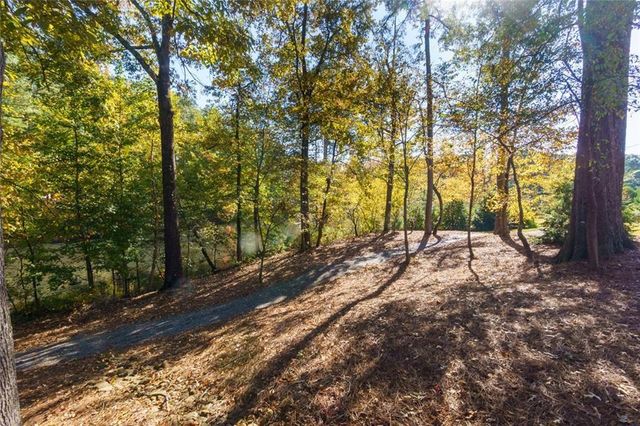 2009 Towneship Trail, Roswell, GA 30075