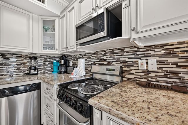 6300 Seawall Boulevard 9203, Galveston, TX 77551