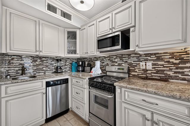 6300 Seawall Boulevard 9203, Galveston, TX 77551